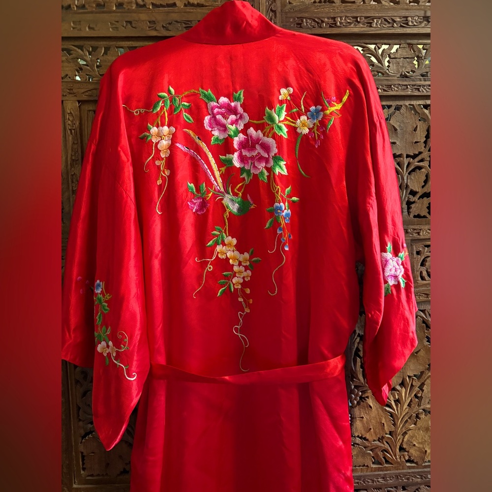 Vintage Golden Bee 100% silk embroidered kimono robe lucky red peony and birds